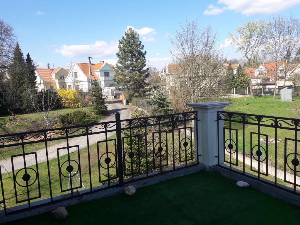 Villa Liduska S Kavarnou Бехине Экстерьер фото