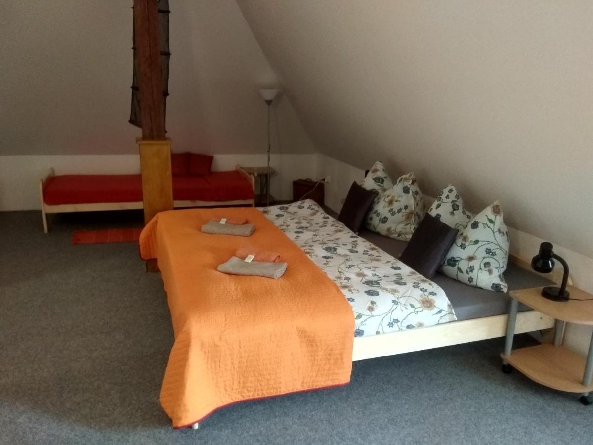 Villa Liduska S Kavarnou Бехине Экстерьер фото